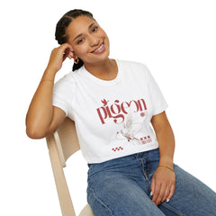 Pigeon Graphic Unisex Softstyle Girls T-Shirt - Trendy Streetwear Fashion